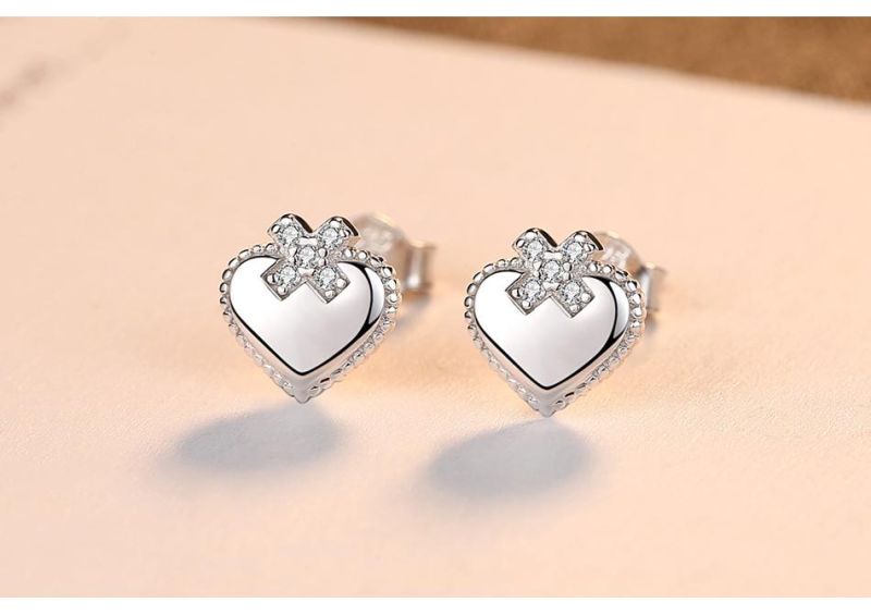 New Arrival Design 925 Sterling Silver Pear Ear Stud with CZ Stone