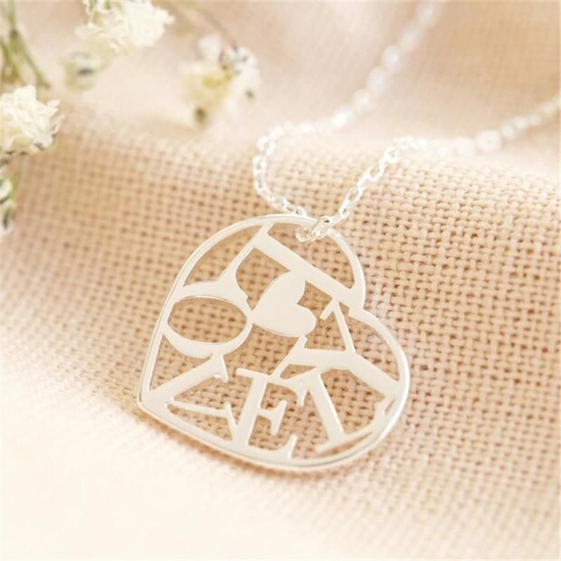 Cut out ′ Lovely′ Heart Pendant Necklace in Silver 18K Gold Plated Jewelry