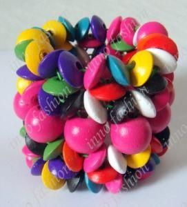 Fashion Colorful Wooden Bracelet (INNO-b-0103-28)
