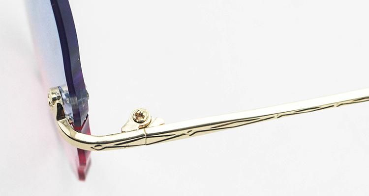 Hot Sale Custom Logo Stock Fashion Metal Frame Women Sunglasses