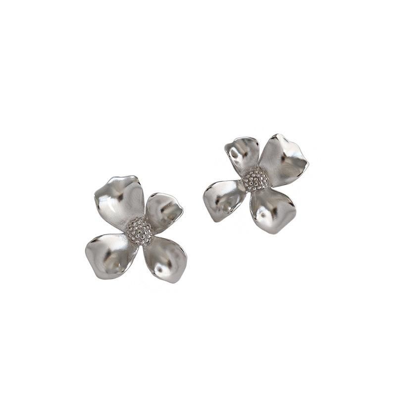 Fashion New Simple Flower Earrings Jewelry