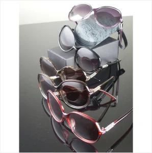 New 2014 High Quality Fashion Gradient Polarized Lens Designer Ladies with Crystal Sunglass, New Fashion Women Sunglasses + Case +Cloth