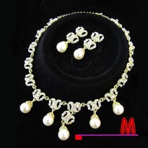 Fashion New Pearl Necklace Set (bhn0294)