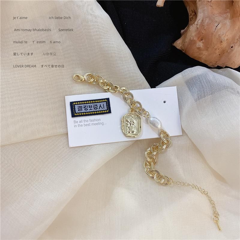 Fashion Vintage Pearl Rectangular Portrait Bracelet Jewelry