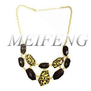 European and American Fashion Necklace Resin Necklace