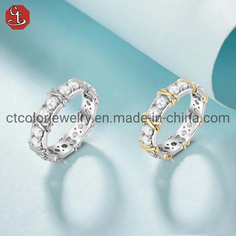 OEM/ODM 925 Silver Pave Setting White CZ Fashion Ring Design Jeweley