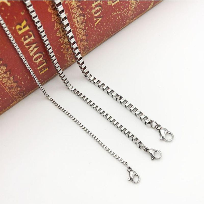 Simple Stainless Steel Box Chain Necklace Men′s and Women′s Fashion Titanium Steel Chain Clavicle Chain Square Chain Wholesale Ssnl027