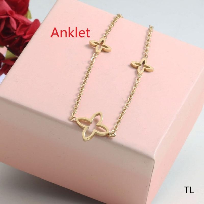 Manufacturer Customized Fashion Exquisite Gold Foot Chain Waterproof Top Stainless Steel Clover Flower Style Anklet Wholesale Replica Jewelry