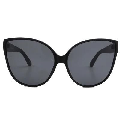 2020 Black Cateye Fashion Sunglass with Flat Lens