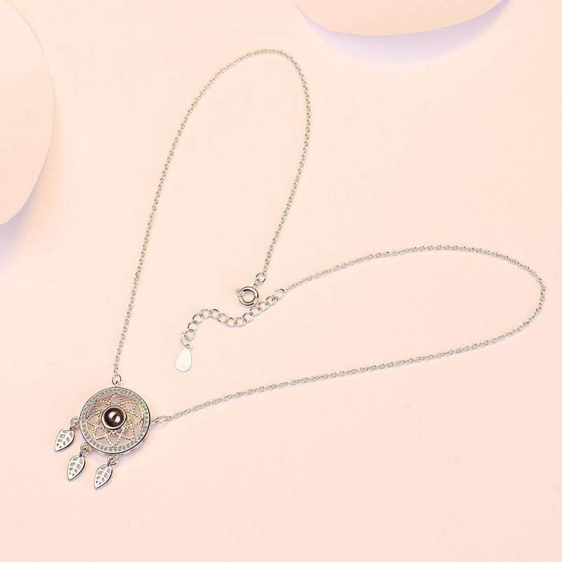 Female 100 Languages Magnfying Glassi Love You Memory Dream Catcher Clavicle Chain Photo Projection Necklace