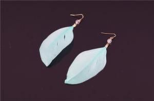 Fashion Shimmer Feather with Bead Earring