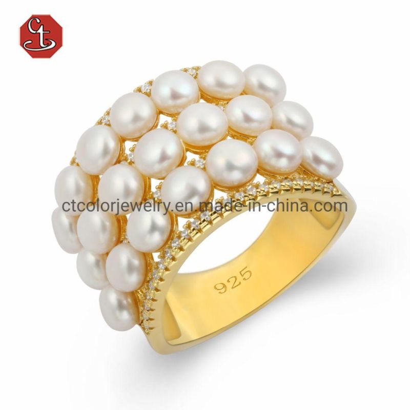 Lastest Hot selling white nature pearl Elegant gold plated ring