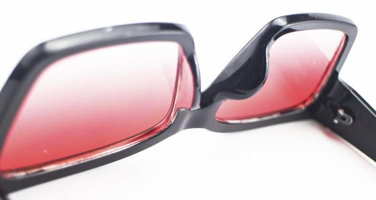 Light Diamond-Encrusted PC Frame Women Stock Sun Glasses