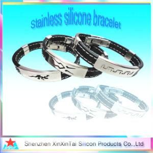 Silicone Bracelet with Buckle and Clasp (XXT 10020-5)