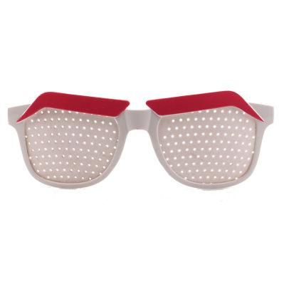 2017 Classical Promotional White Sunglasses with Holes on Lens