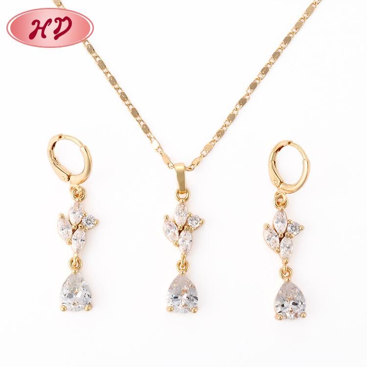 Fashion Women Costume Imitation 18K Gold Plated Ring Bracelet Charm Jewelry with Earring, Pendant, Necklace Sets