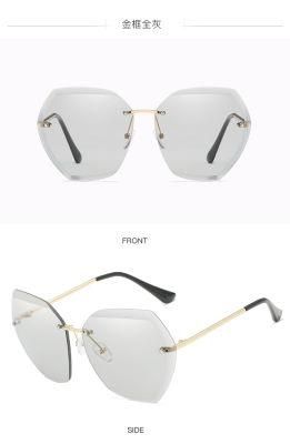 Large Size Multi-Color Frame for Men Women Flashing Plastic Design Decoration Party Sunglasses Elastic Temple Frame Sunglasses