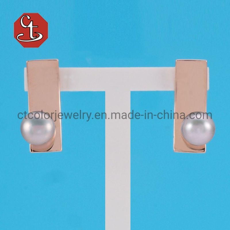 High Quality Oblate Pearls Studs Rose Gold Plated Earrings Jewelry Trendy Metal Copper