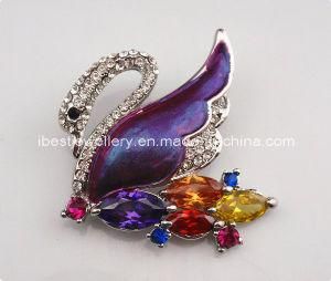 Fashion Jewelry-Swan Shaped Rhinestone Brooch