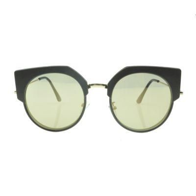 2018 Rectangle Shape Sunglasses with Metal