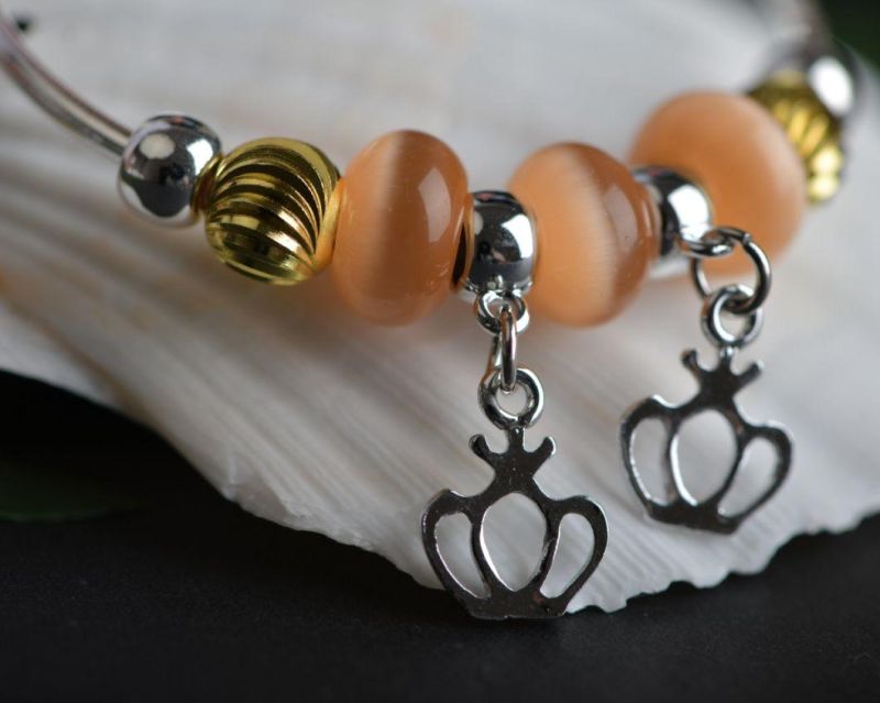 Charm Bracelet with Crystal Pendant