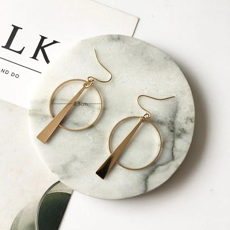 Temperament Simple Retro Long Geometric Circle Earrings