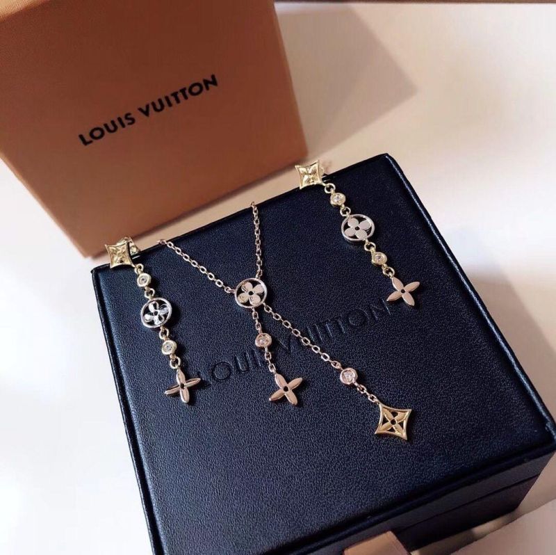 Jewelry Three-Piece Necklace Earrings Bracelet Fashion Jewelry