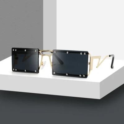 2022 Retro Trendy Unique Women Men Sun Glasses River Luxury Metal Frame Tinted Rectangle Rimless Rivet Sunglasses