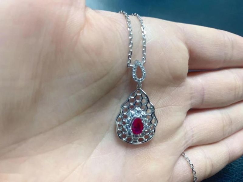 Wholesale Jewelry Fashion Jewelry Ruby Corudum Pendant Jewelry Sterling 925 Silver Necklace for Woman