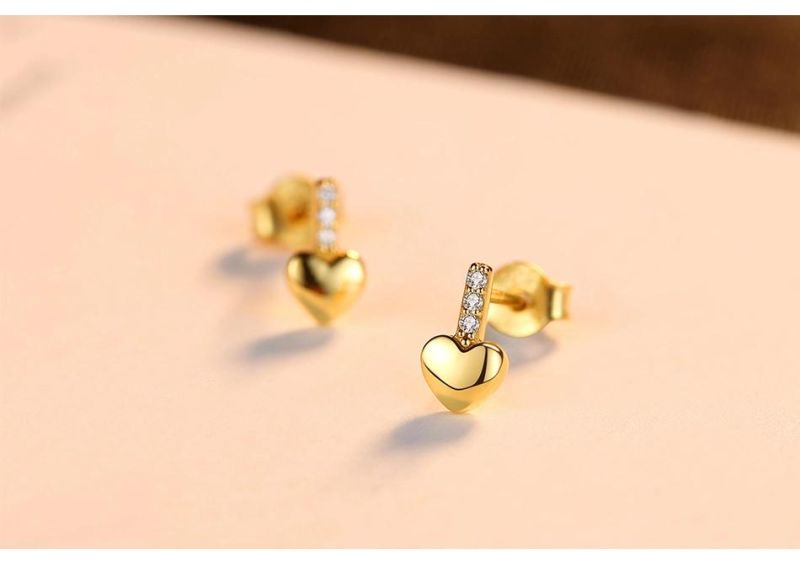 Copper-Colored Sliver or Golden Jewellery Stud for Her