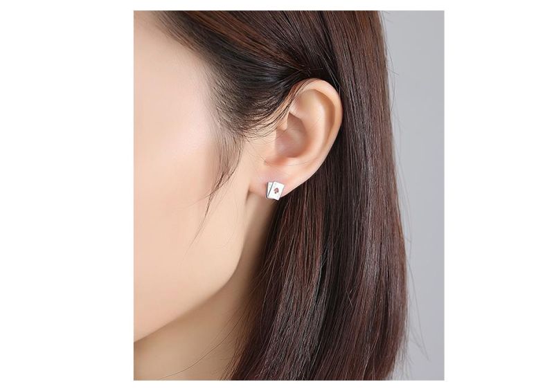 Fashion Jewelry Playing Cards Design Sliver Ear Piercing Stud