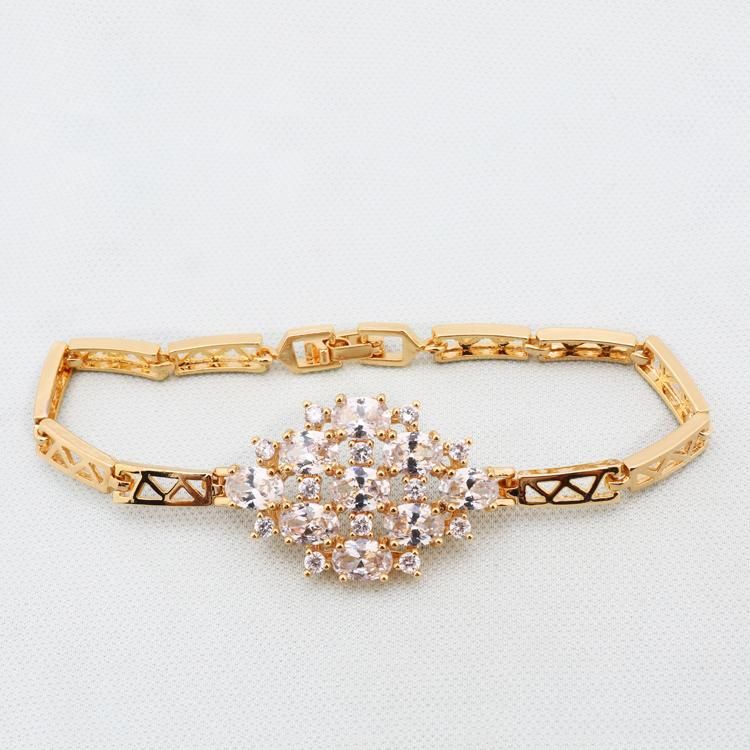2020 Fashion Gold Plated Guangzhou Cheap Famous Cuff Charm Bracelets