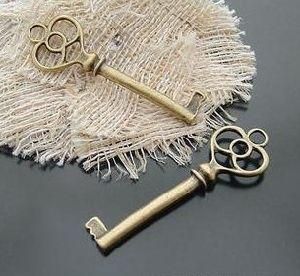 Fashion Jewelry Pendant Key Design (P66)