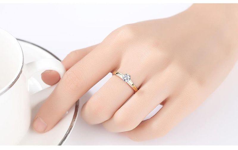 Golden Silverring for Bridal with Moissanite Diamond