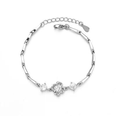 Lucky Four-Leaf Clover Bracelet Female Simple Melon Seed Chain