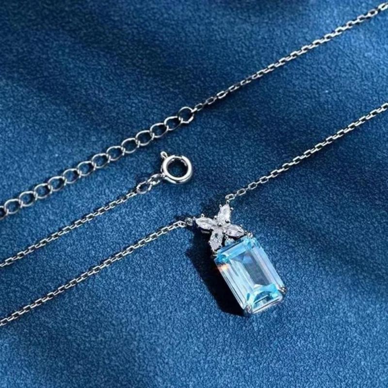 New Arrival Elegant 925 Silver Jewelry 8*12 Aquamarine Gemstone Diamond Pendant Necklace