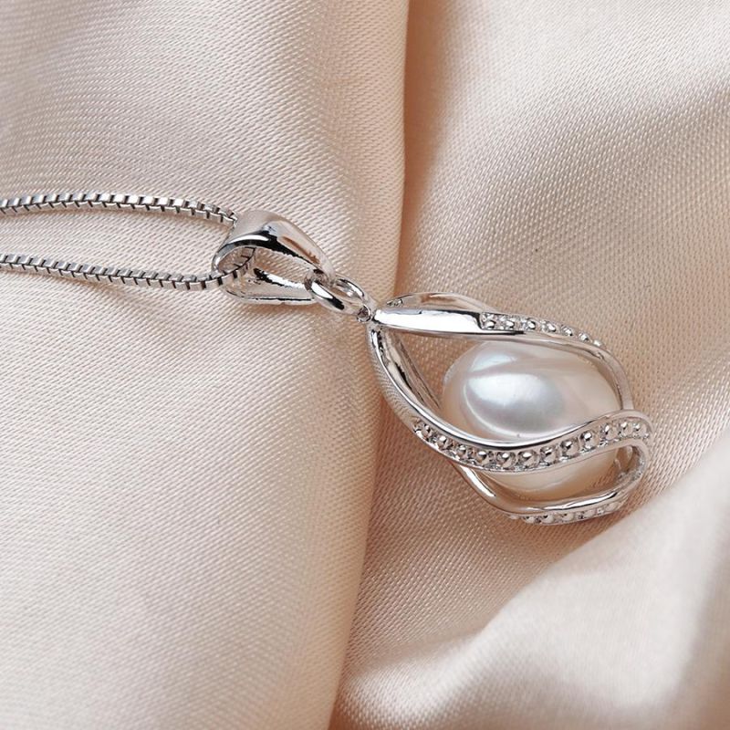 Natural Pearl Women Jewelry Necklaces Pendant Necklace