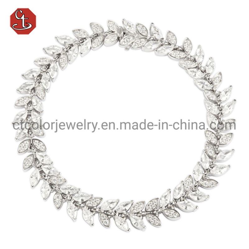 Trending Bangle 2022 High quality 14k 18k Gold plating cross love Oval Link fashion jewelry Bracelet