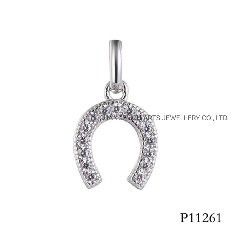 U Shaped Magnet Attractive Silver Pendant