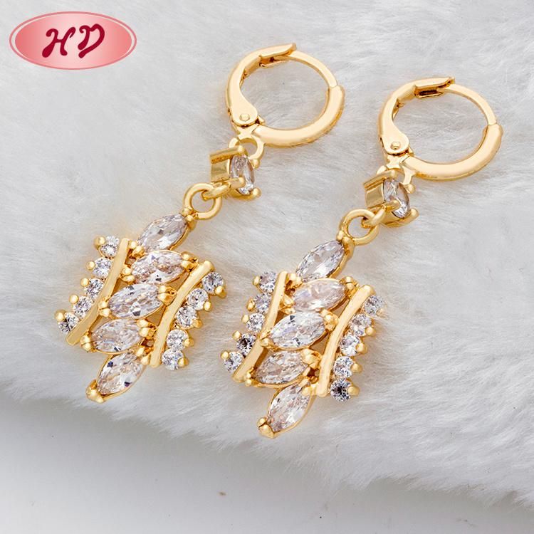 Guangzhou Hengdian Daily Wear Hanging Brass Fashion 18K Gold Women Earrings