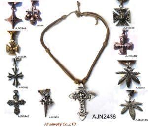 Cross &amp; Skull Pendant Necklace