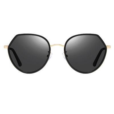 2019 Upcoming Trendy Rectangle Shape Sunglasses with Ready Made Goods