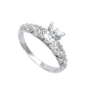 New 925 Silver Shiny Pretty Clear Cubic Zirconia Lady&prime;s Ring