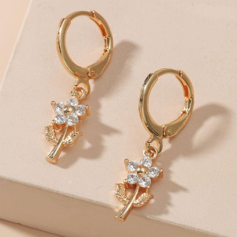 Fashion Simple Fresh Flowers Cute Earrings Jewelry