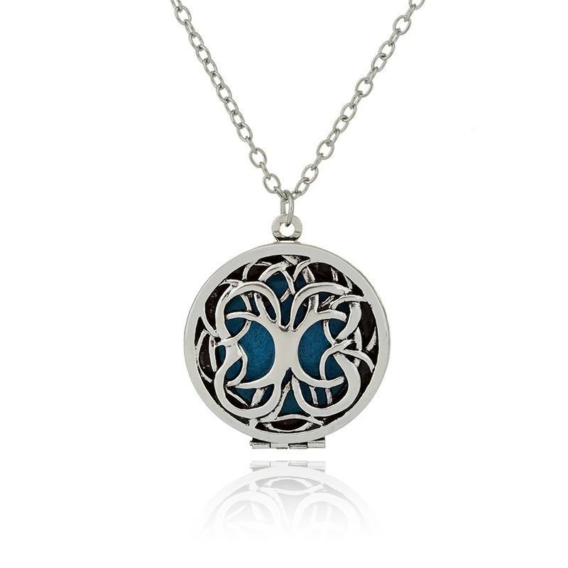 Customized Disc Noctilucent Light Opening Aromatherapy Dissuser Pendant Necklace