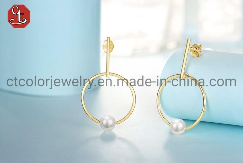 Fashion Custom Jewelry Natural Freshwater Pearl Stud Earrings 925 Silver Jewelry Gold Plated Earrings