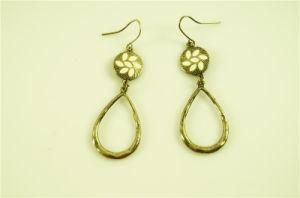 Fashion Textured Loop Alloy Earring