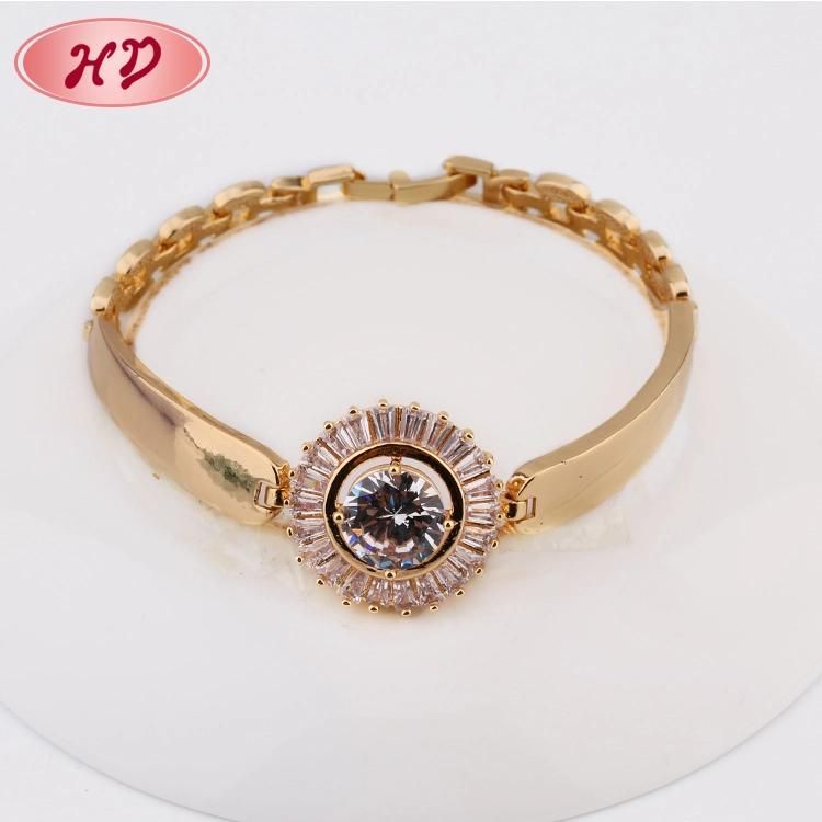 Hot Selling Fashionable Costume Jewelry Gold Color CZ Charm Bracelet