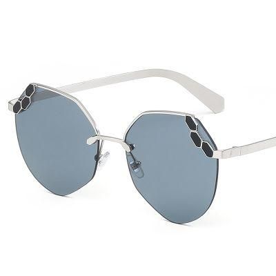 CE Square Polarized Customized Sunglasses Fashion Trend UV400 Tac Lens with Elastic Comfortable Frame Sun Glasses