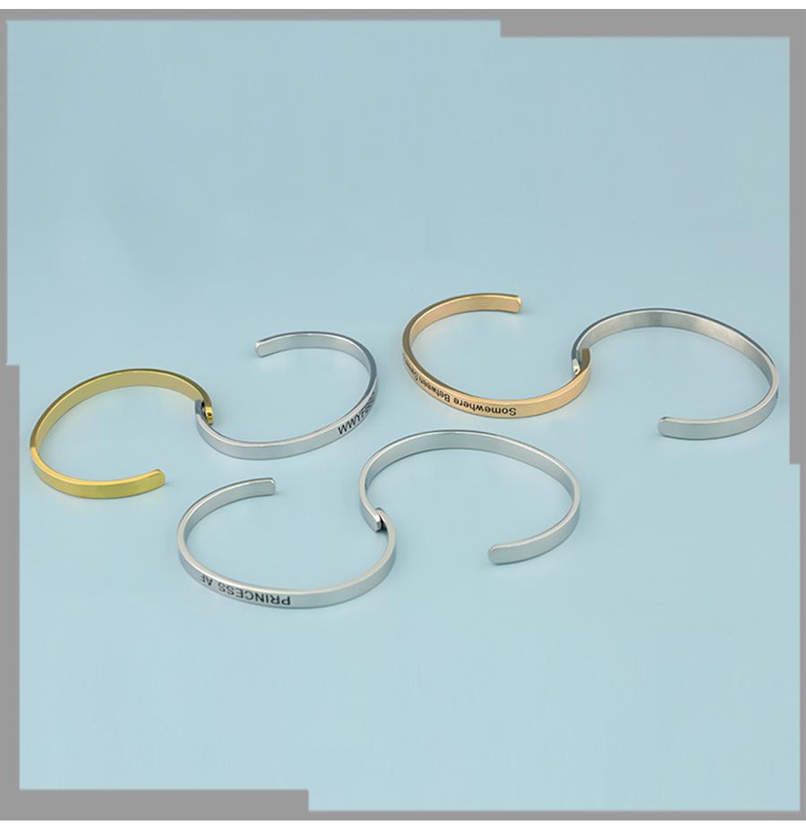 Geometric Stainless Steel Letter Women′ S Bracelet